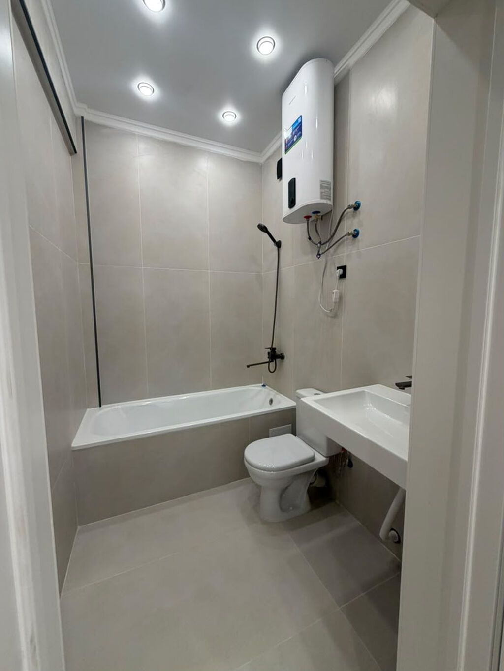 1 комната, 54 м², Асанбай мкр Элитка, 9 этаж, Дизайнерский ремонт: фото 8