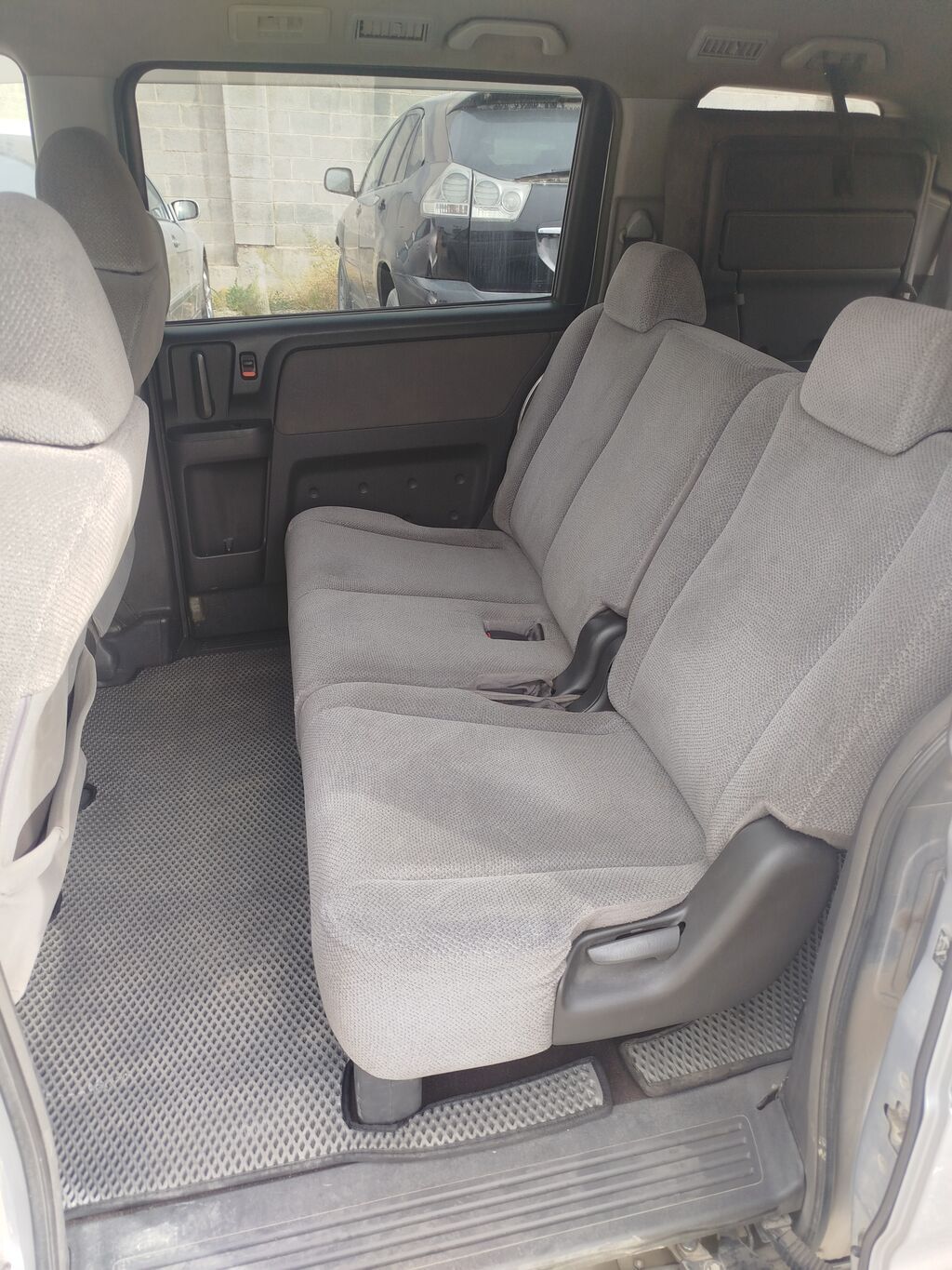 Honda Stepwgn: 2006 г., 2 л, Автомат, Газ, Минивэн: фото 8