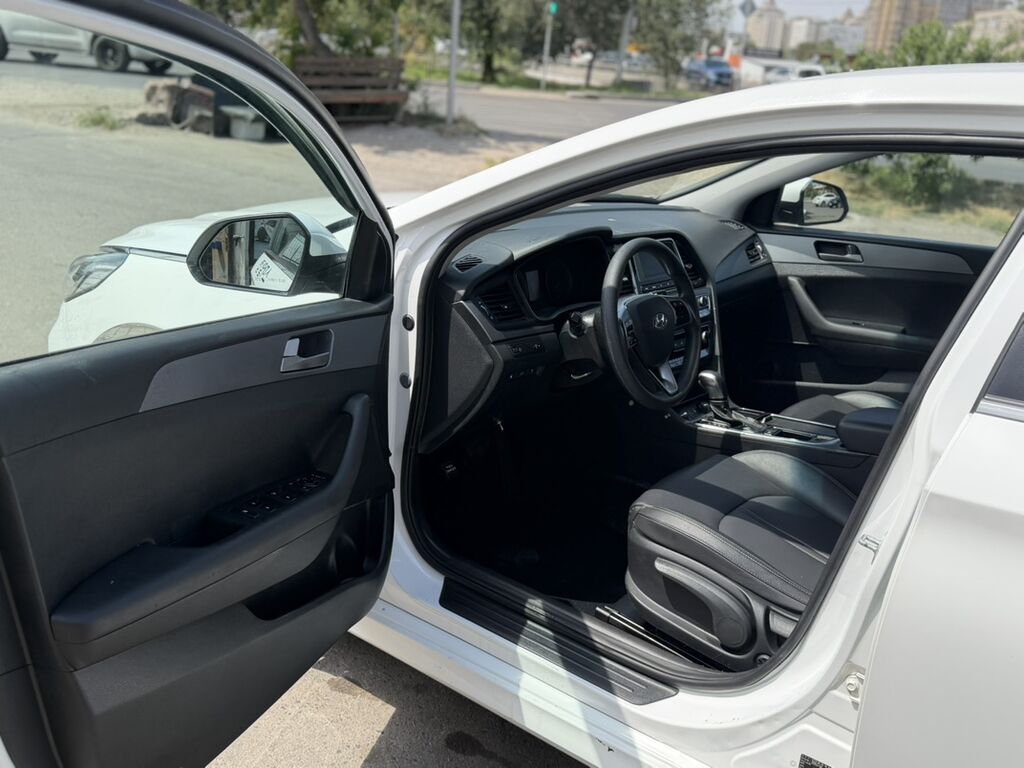 Hyundai Sonata: 2020 г., 2 л, Автомат, Газ, Седан: фото 3