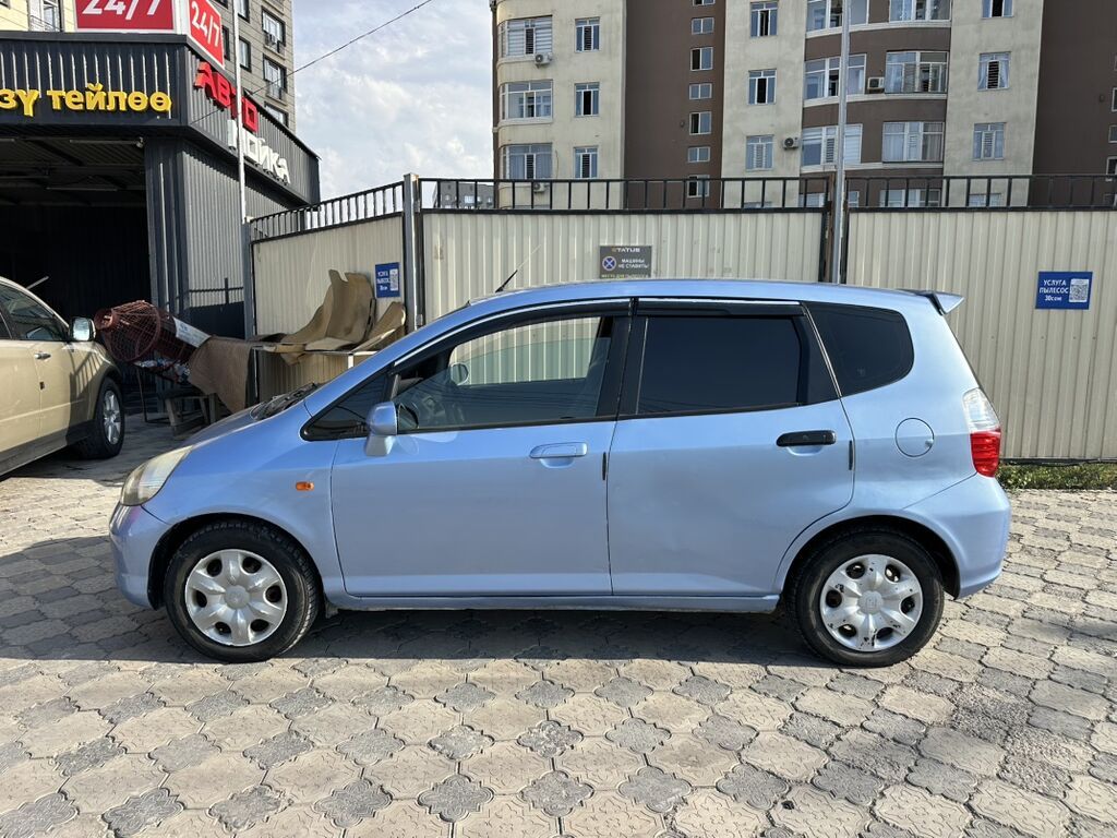Honda Jazz: 2003 г., 1.5 л, Вариатор, Бензин, Хэтчбэк: фото 2