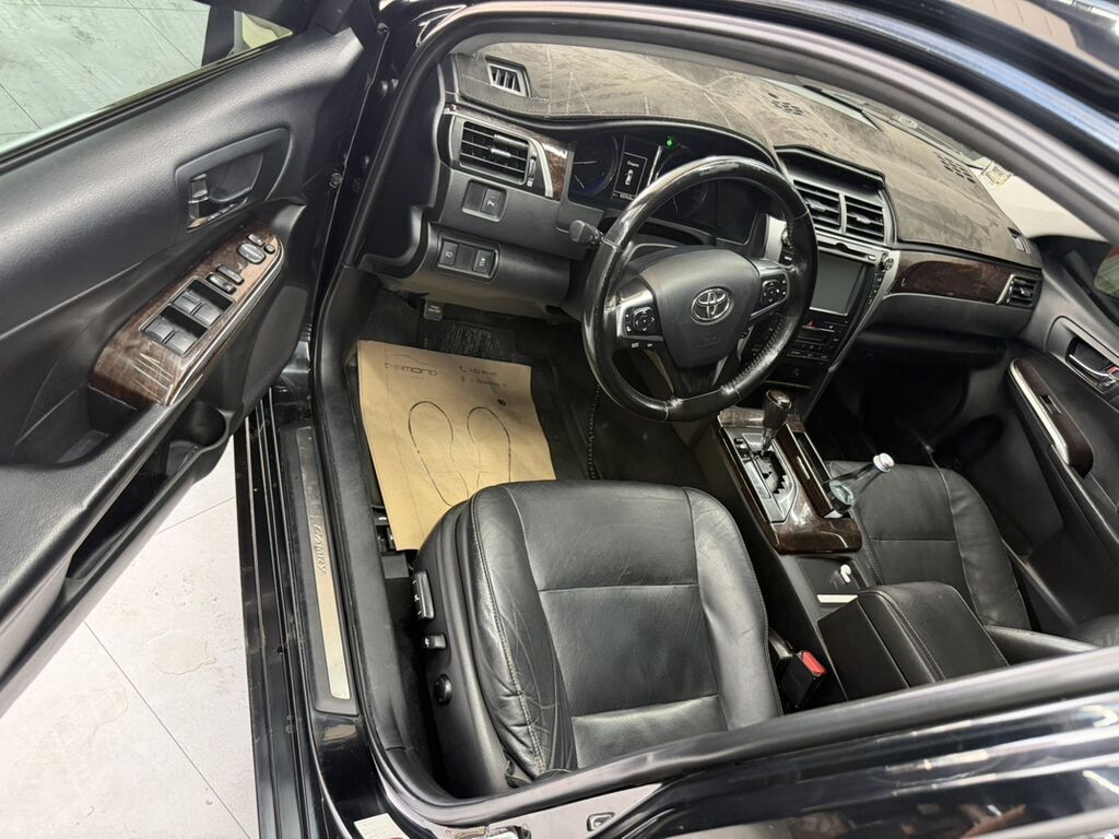 Toyota Camry: 2015 г., 2.5 л, Автомат, Бензин, Седан: фото 8