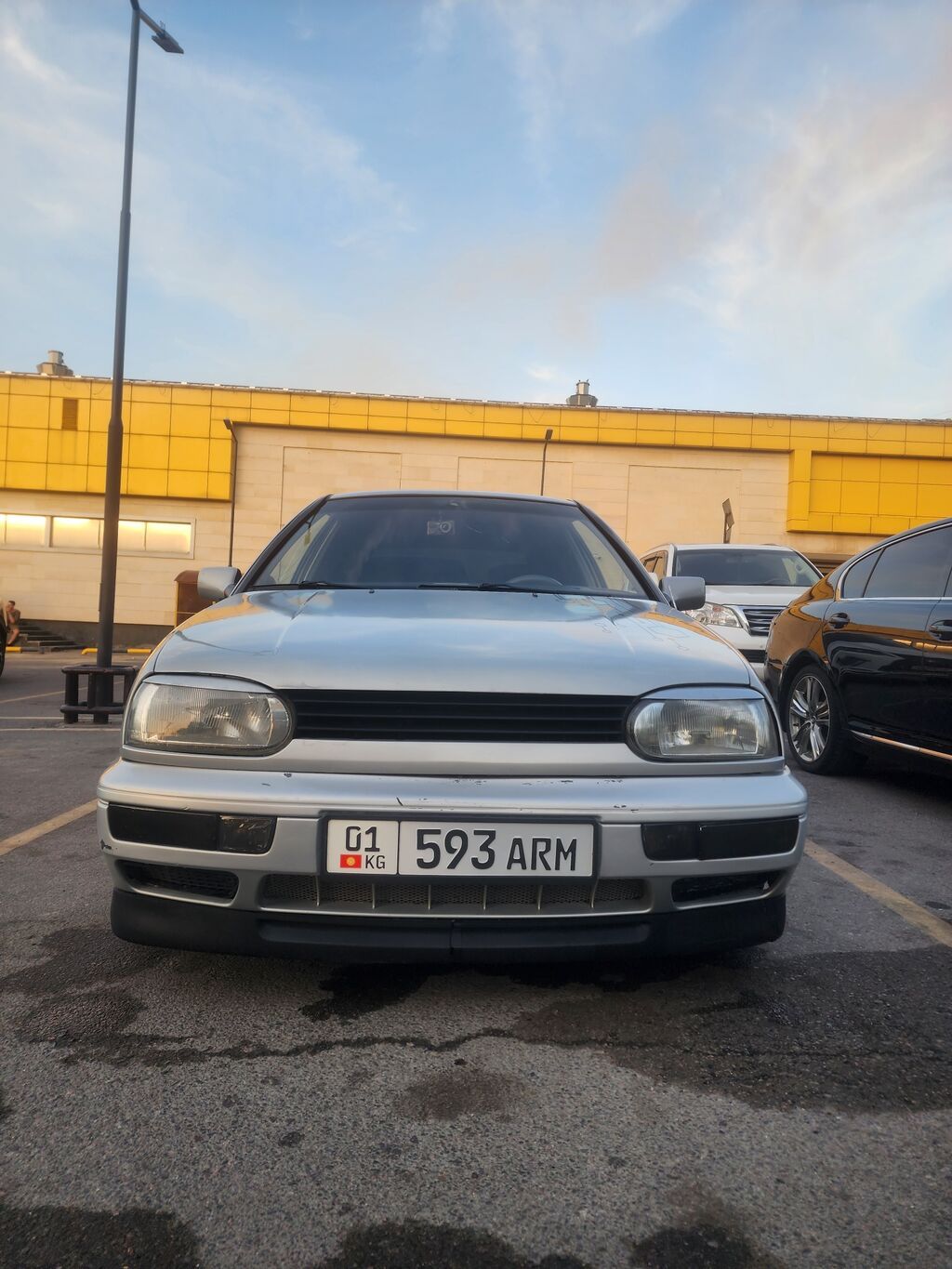 Volkswagen Golf: 1996 г., 1.8 л, Механика, Бензин, Хэтчбэк: фото 2