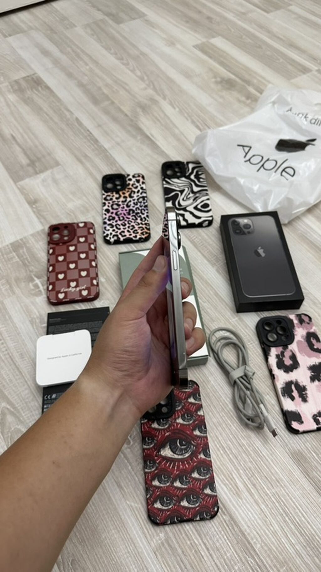 IPhone 13 Pro Max, Б/у, 1 ТБ, Matte Space Gray, Защитное стекло, Чехол, Кабель, 100 %: фото 2