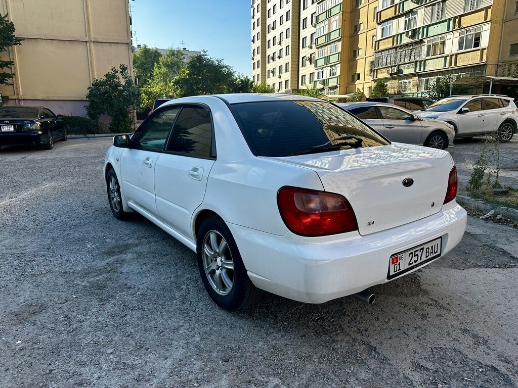 Subaru Impreza: 2004 г., 2 л, Автомат, Бензин, Седан: фото 3