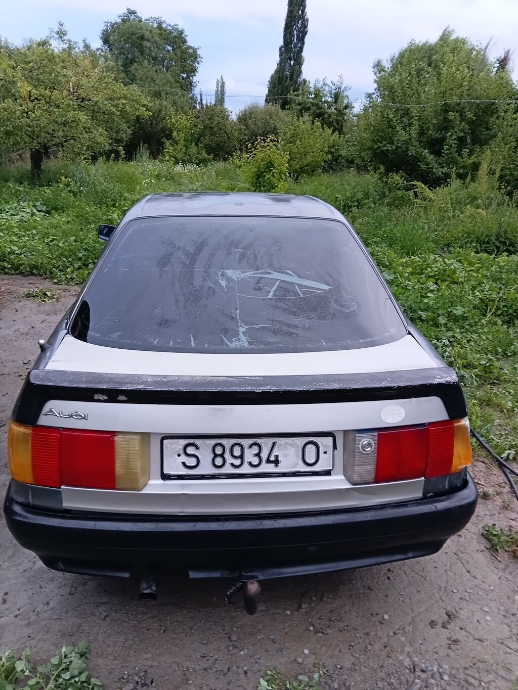 Audi 80: 1992 г., 2 л, Механика, Бензин, Седан: фото 2