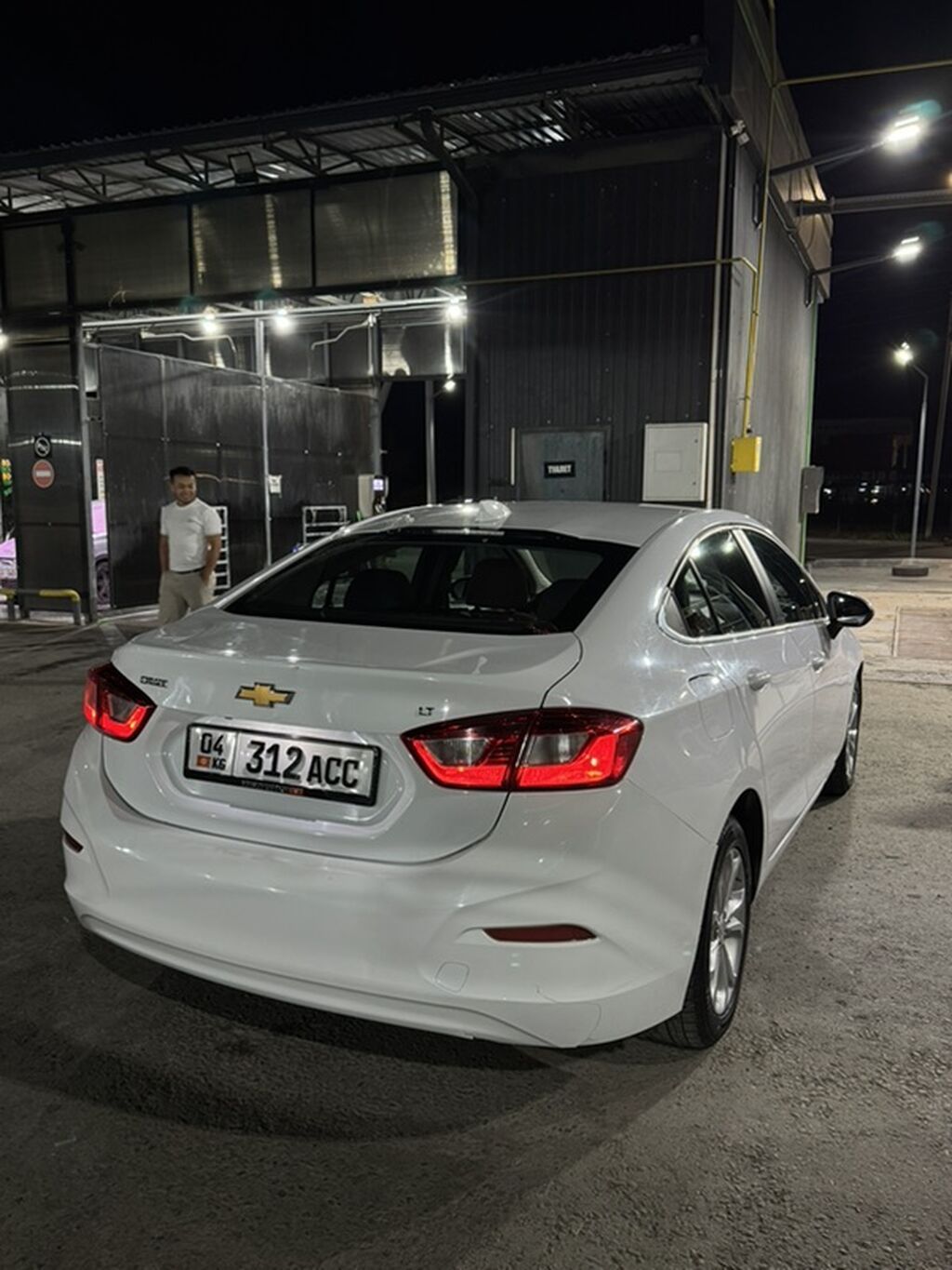 Chevrolet Cruze: 2018 г., 1.4 л, Автомат, Бензин, Седан: фото 4