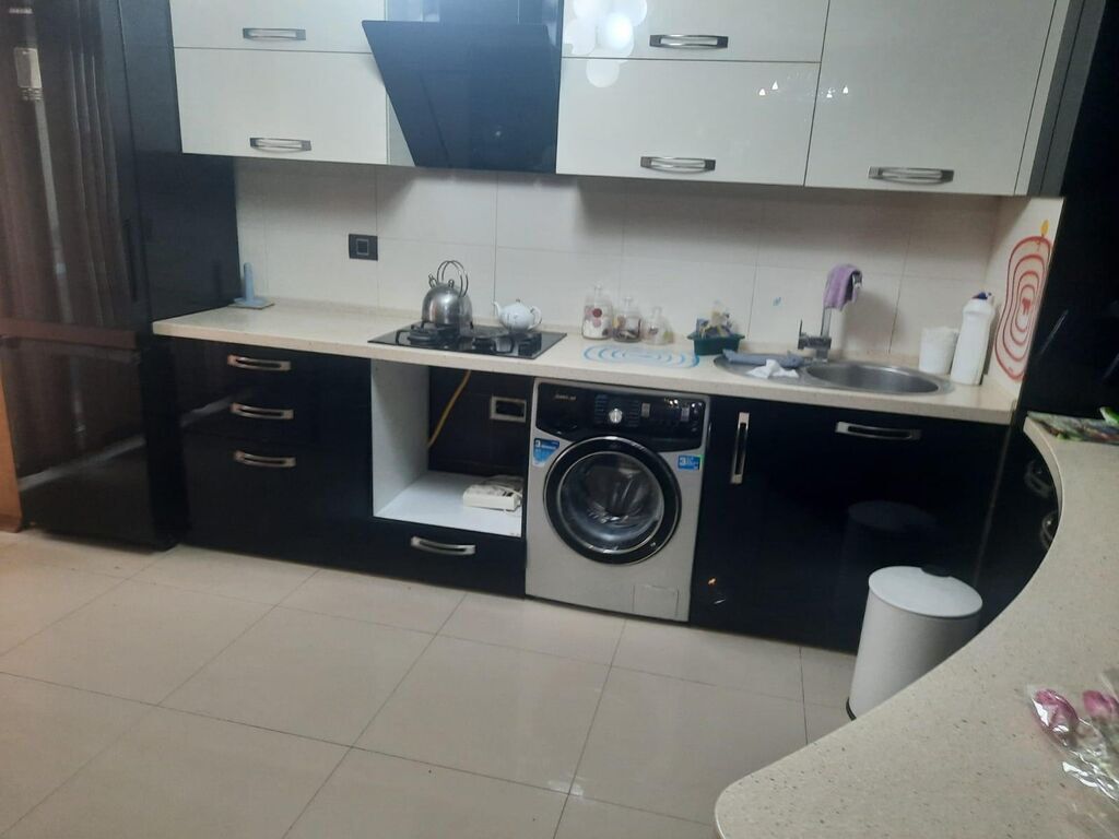 2 otaqlı, Yeni tikili, 85 kv. m