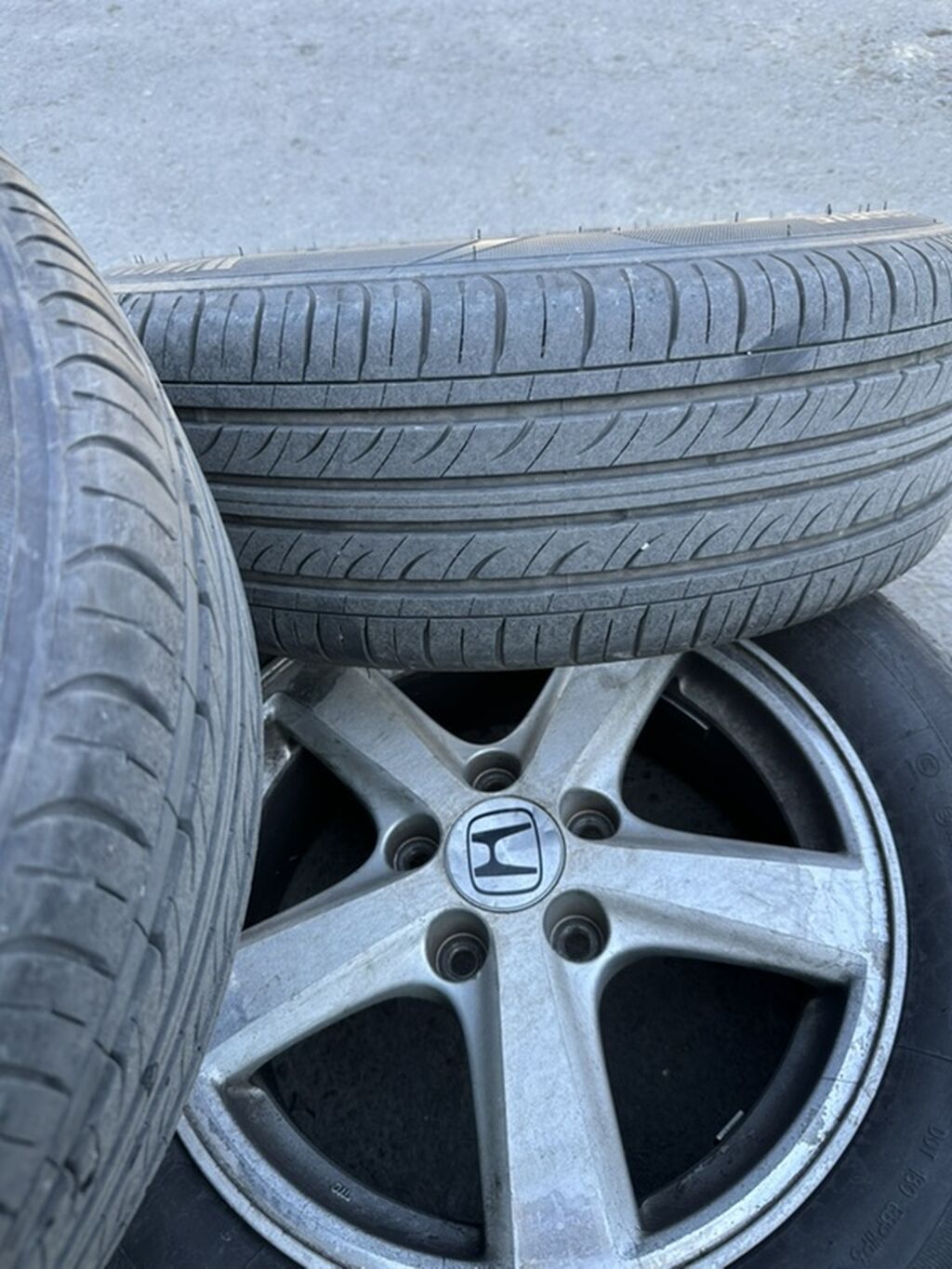 Комплект из 4 колес Honda: легкосплавные диски с шинами. R16 215/60 -: фото 3