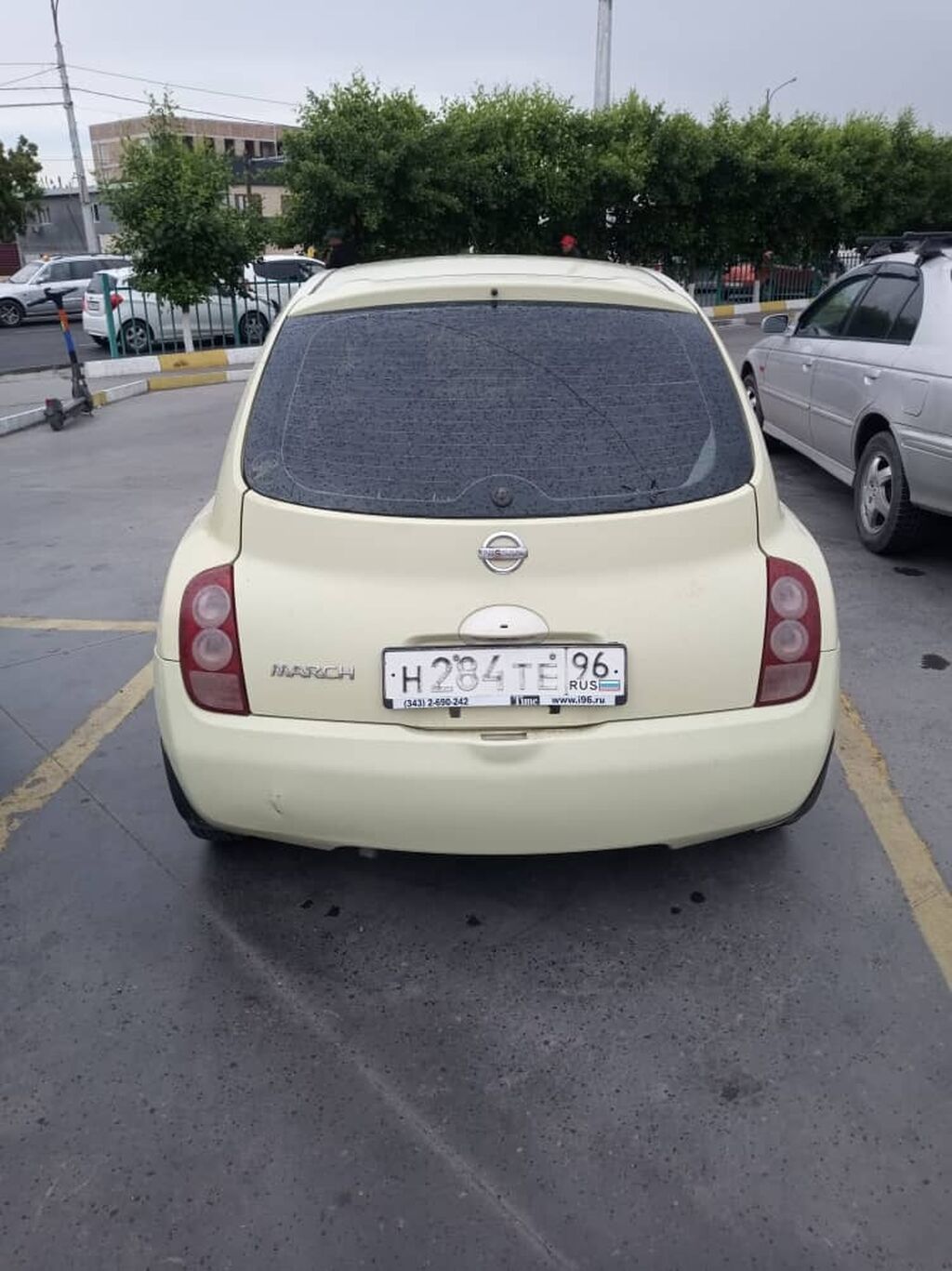Nissan March: 2003 г., 1.2 л, Автомат: фото 4