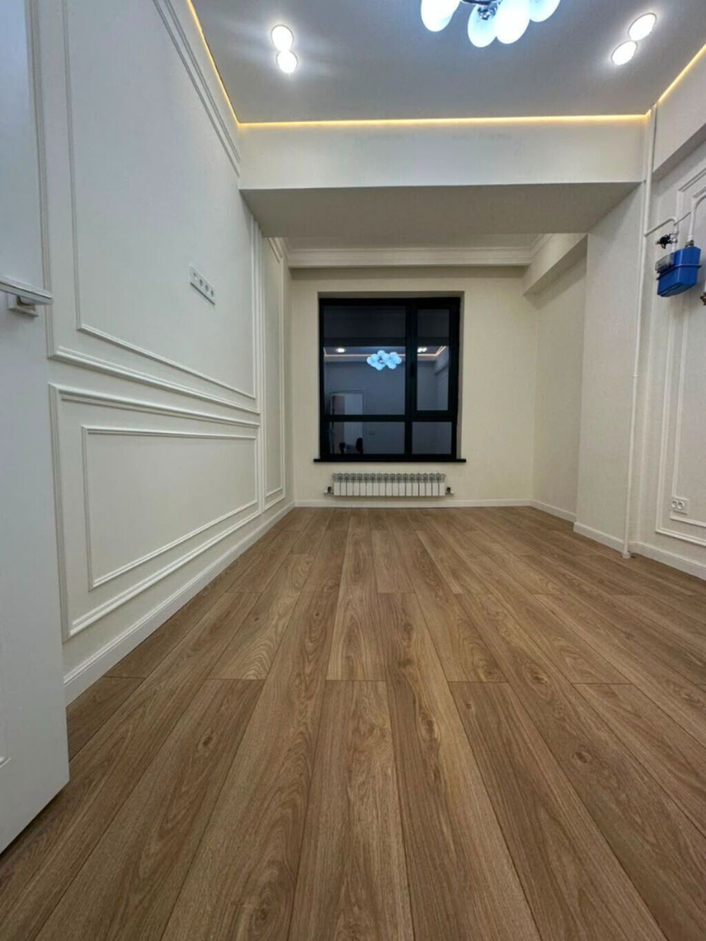 3 комнаты, 100 м², 1000 мелочей (Карпинка) Элитка, 9 этаж, Дизайнерский ремонт: фото 2