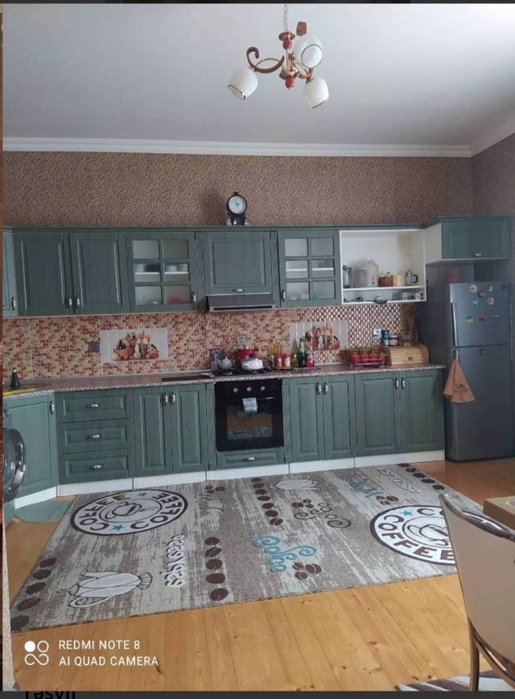 200 kv. m, 4 otaqlı, İşıq, Artezian quyusu, Kanalizasiya