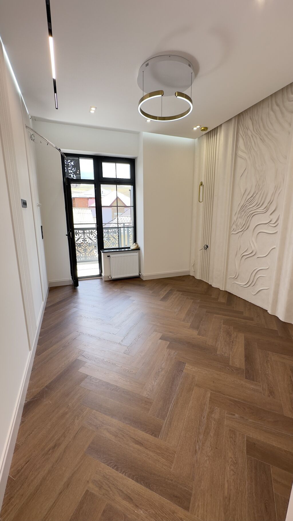 3 комнаты, 134 м², Элитка, 2 этаж, Дизайнерский ремонт — фото 6