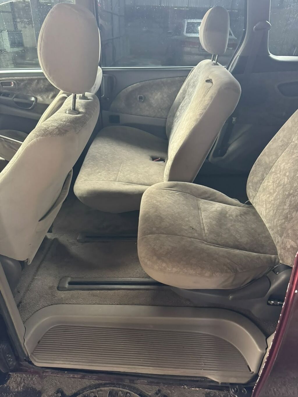 Toyota Estima: 2002 г., 2.4 л, Автомат, Бензин, Минивэн: фото 7