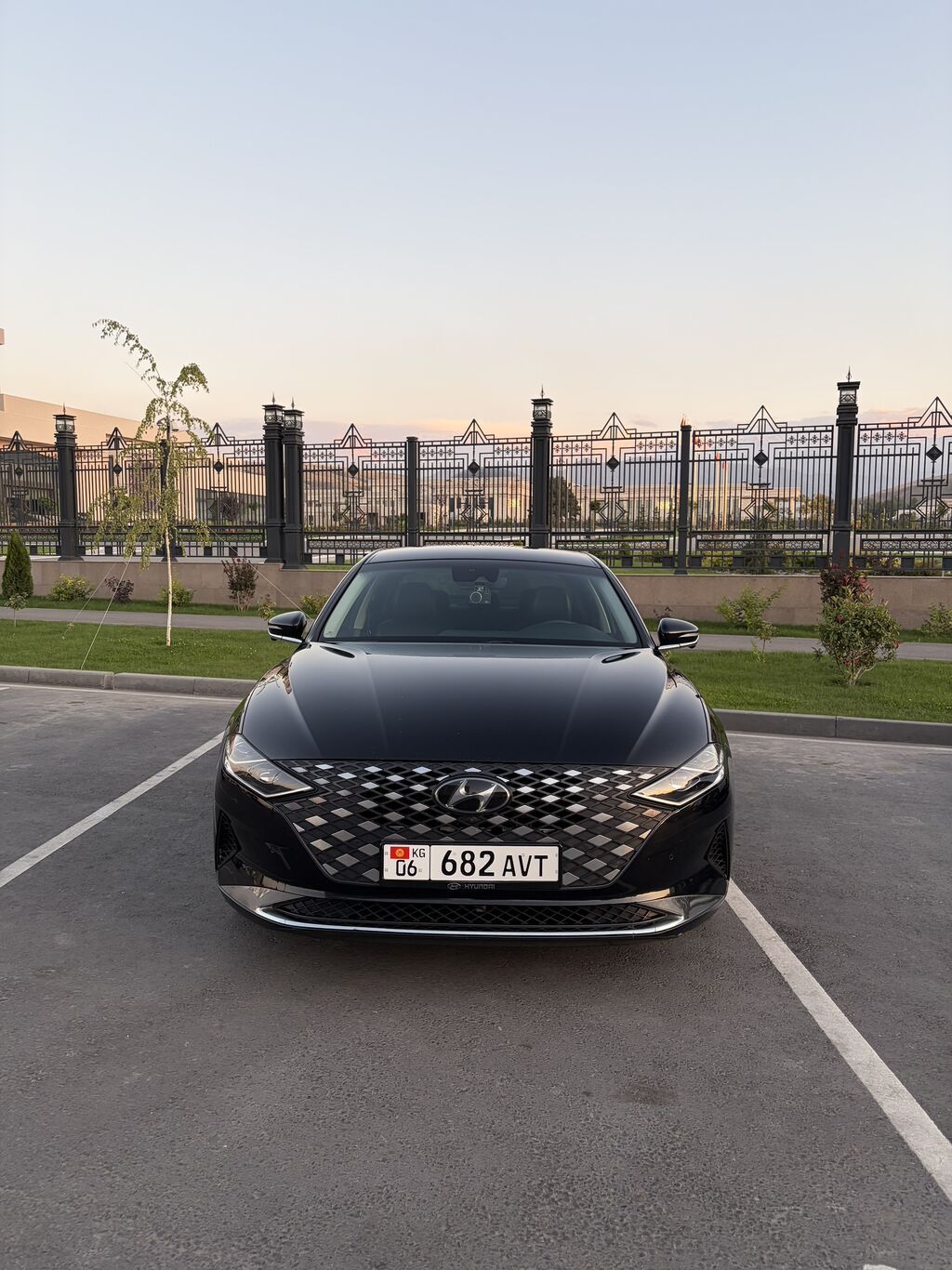 Hyundai Grandeur: 2020 г., 2.4 л, Автомат, Гибрид, Седан: фото 2