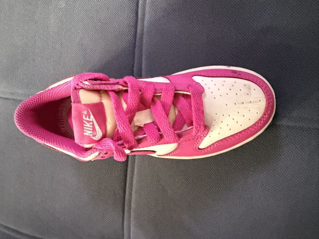 Детские кроссовки Nike (модель в стиле Dunk Low) в ярко‑розово‑белой — фото 4