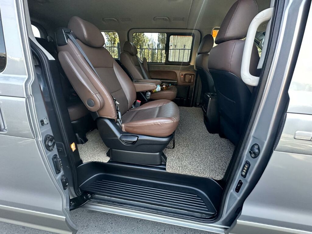 Hyundai H-1: 2019 г., 2.5 л, Автомат, Дизель, Минивэн: фото 8