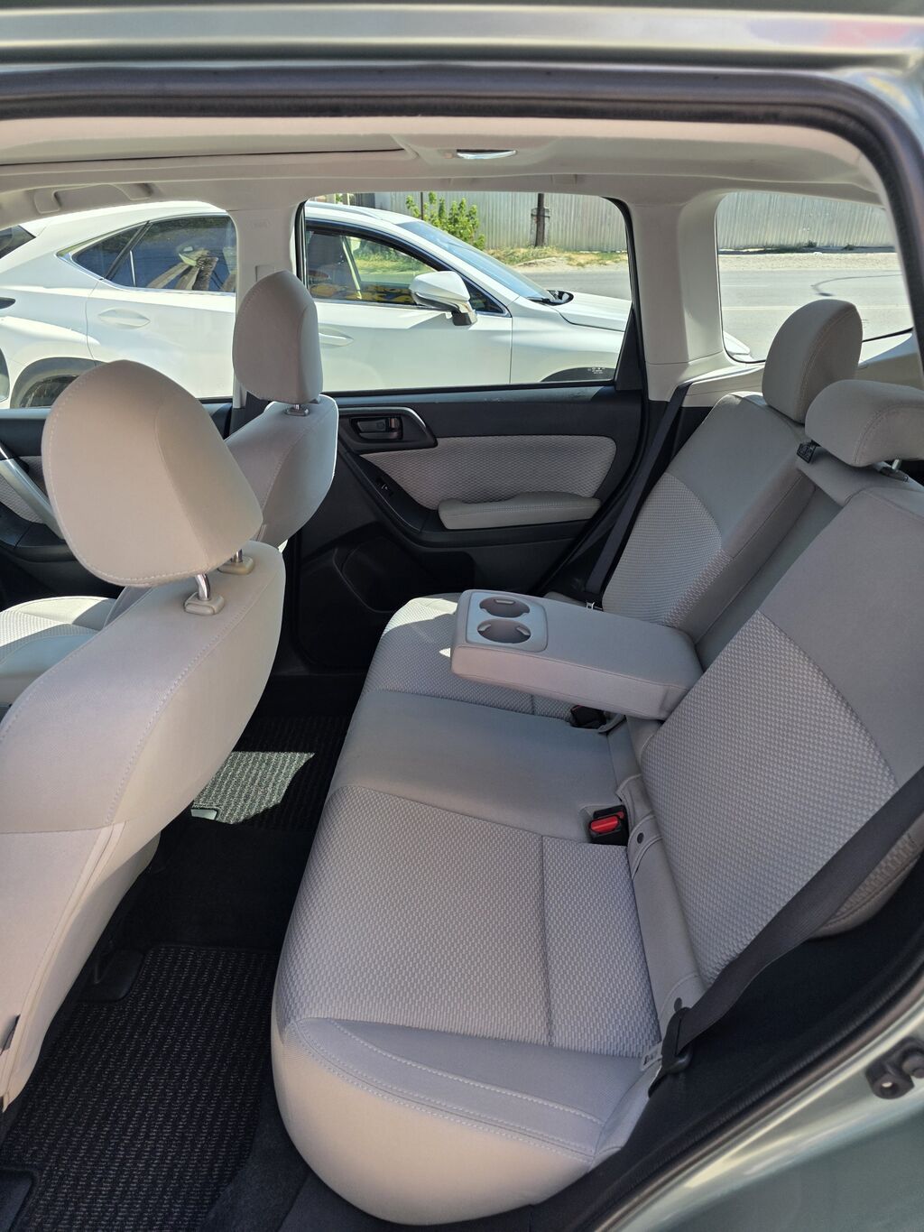 Subaru Forester: 2017 г., 2.5 л, Вариатор, Бензин, Кроссовер: фото 4