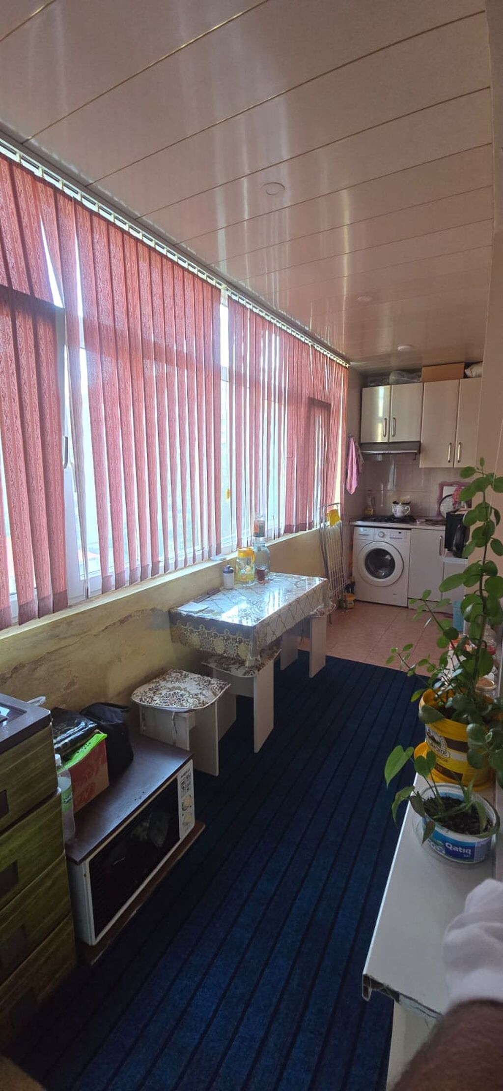 1 otaqlı mənzil – daxili planlaşdırma - Geniş, işıqlı mətbəx-balkon