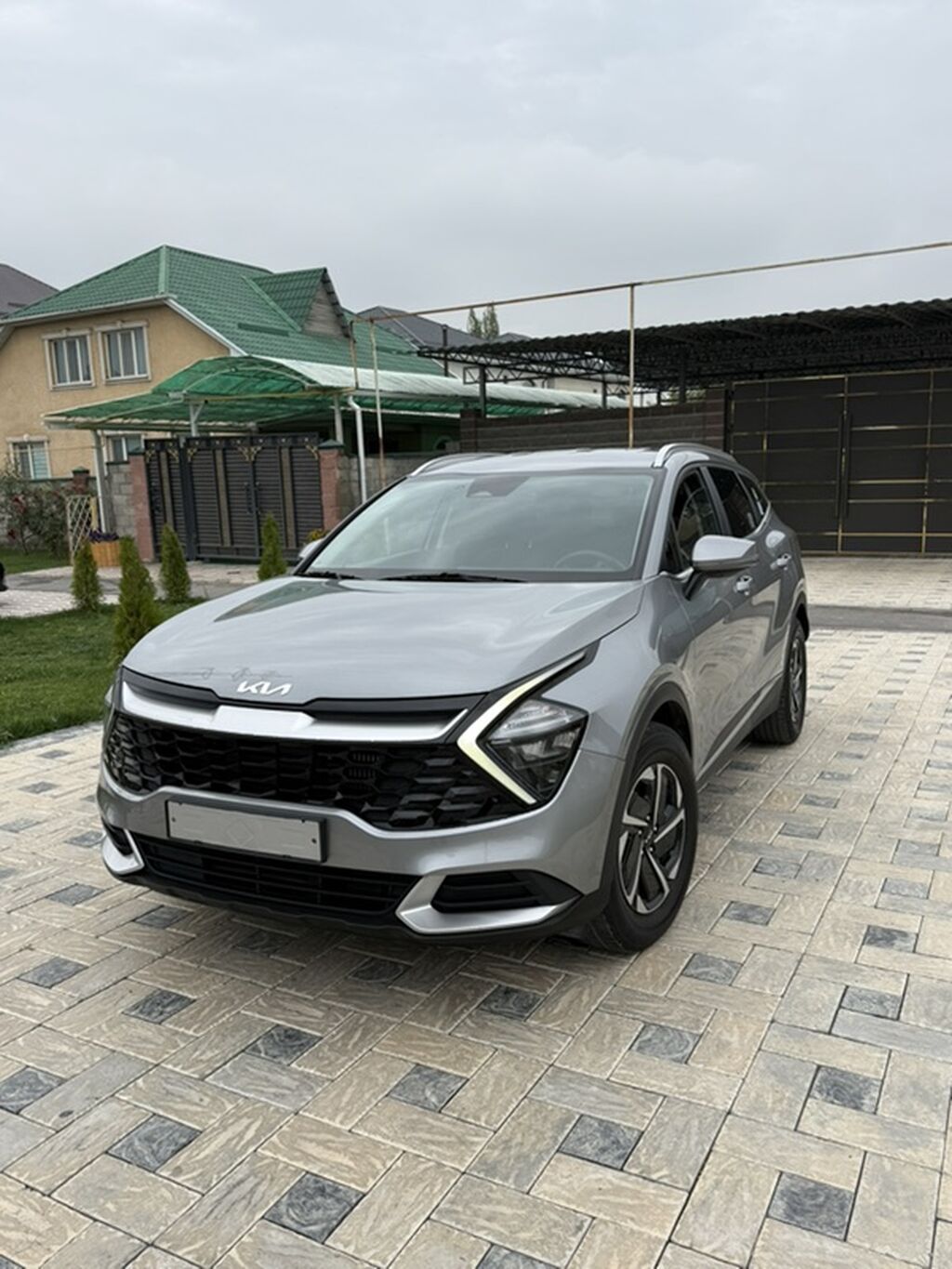 Kia Sportage: 2023 г., 1.6 л, Автомат, Бензин, Кроссовер: фото 3