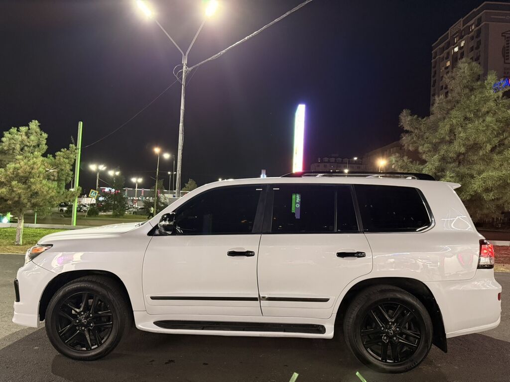 Lexus LX: 2015 г., 5.7 л, Автомат, Бензин, Внедорожник: фото 5