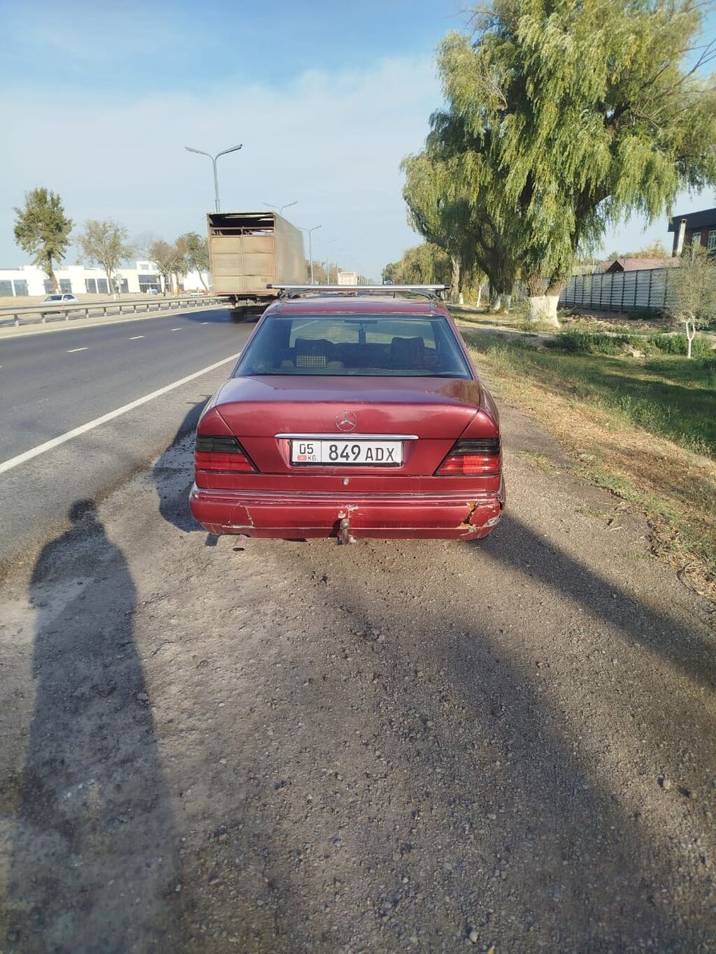 Mercedes-Benz W124: 1996 г., Седан: фото 5