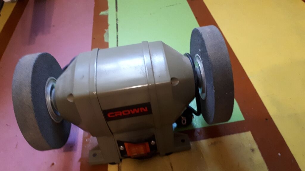 электроточило вихрь тс-150. эт-1 точило. станок тэ-200/480 калибр/45640. точило 1. электроточило dwt ds-350 gs.