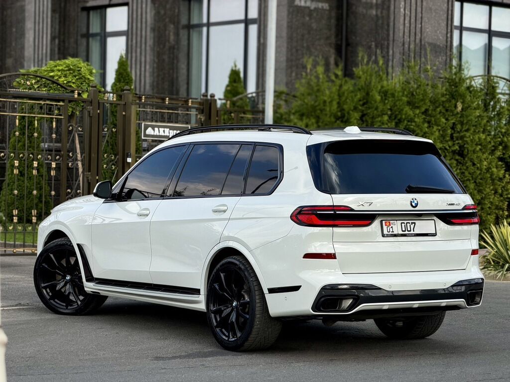 BMW X7: 2022 г., 3 л, Автомат, Бензин, Внедорожник: фото 5