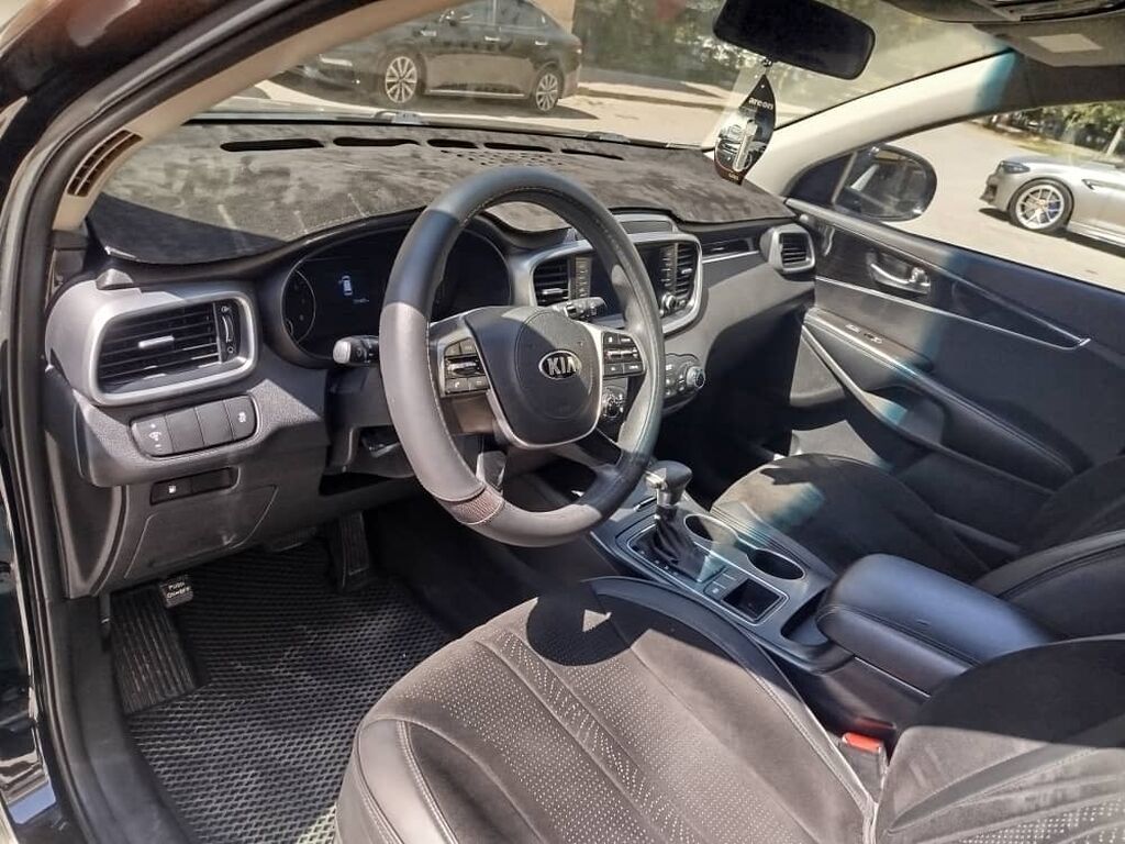 Kia Sorento: 2020 г., 2.4 л, Автомат, Бензин, Кроссовер: фото 3