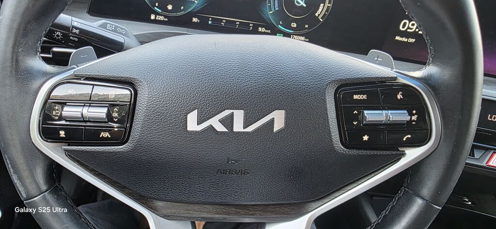 Kia K8: 2023 г., 1.6 л, Автомат, Гибрид, Седан: фото 5