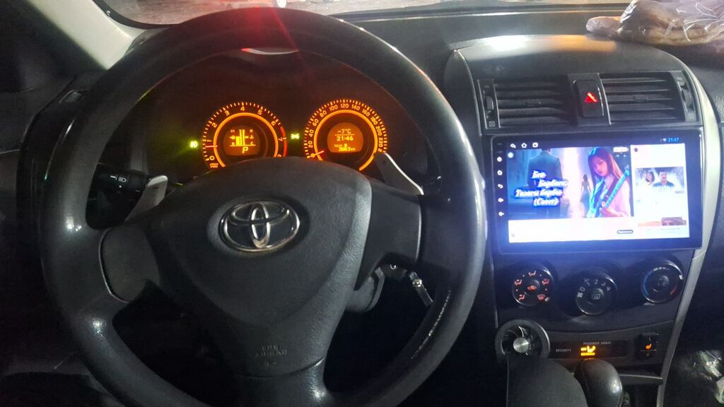 Toyota Corolla: 2008 г., 1.6 л, Автомат, Бензин, Седан: фото 3