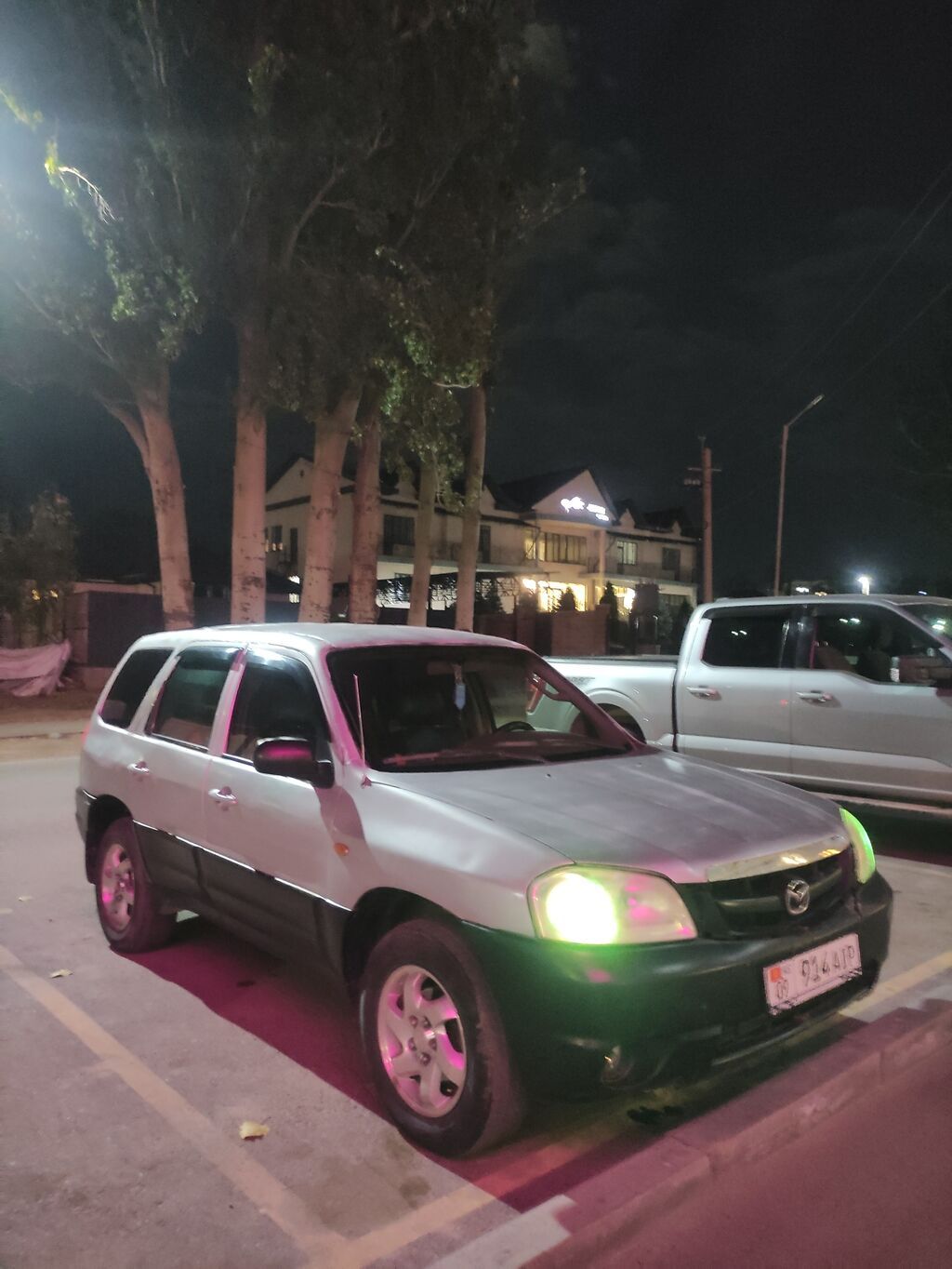 Mazda Tribute: 2002 г., 2 л, Механика, Бензин, Кроссовер: фото 3
