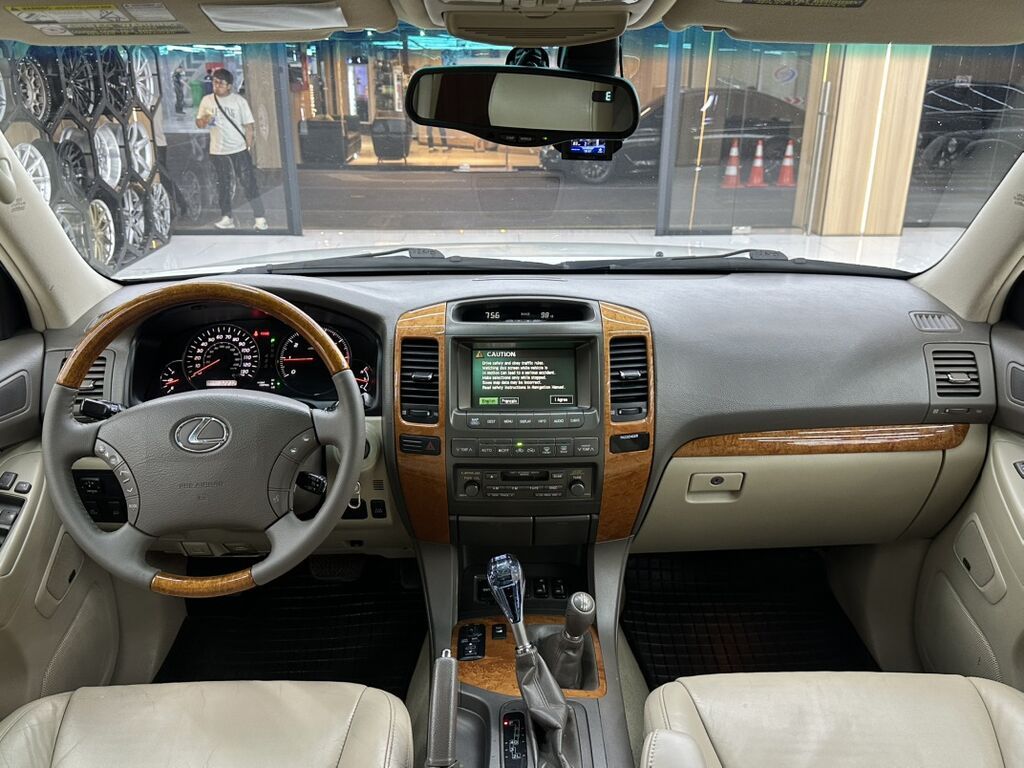 Lexus GX: 2005 г., 4.7 л, Автомат, Бензин, Внедорожник — фото 7