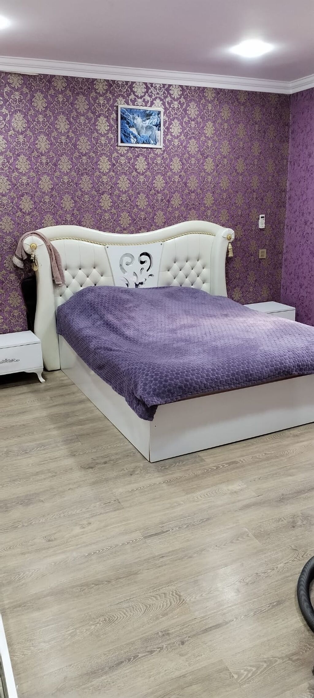 Bakıxanov qəs. 3 otaqlı, 90 kv. m, Orta təmir