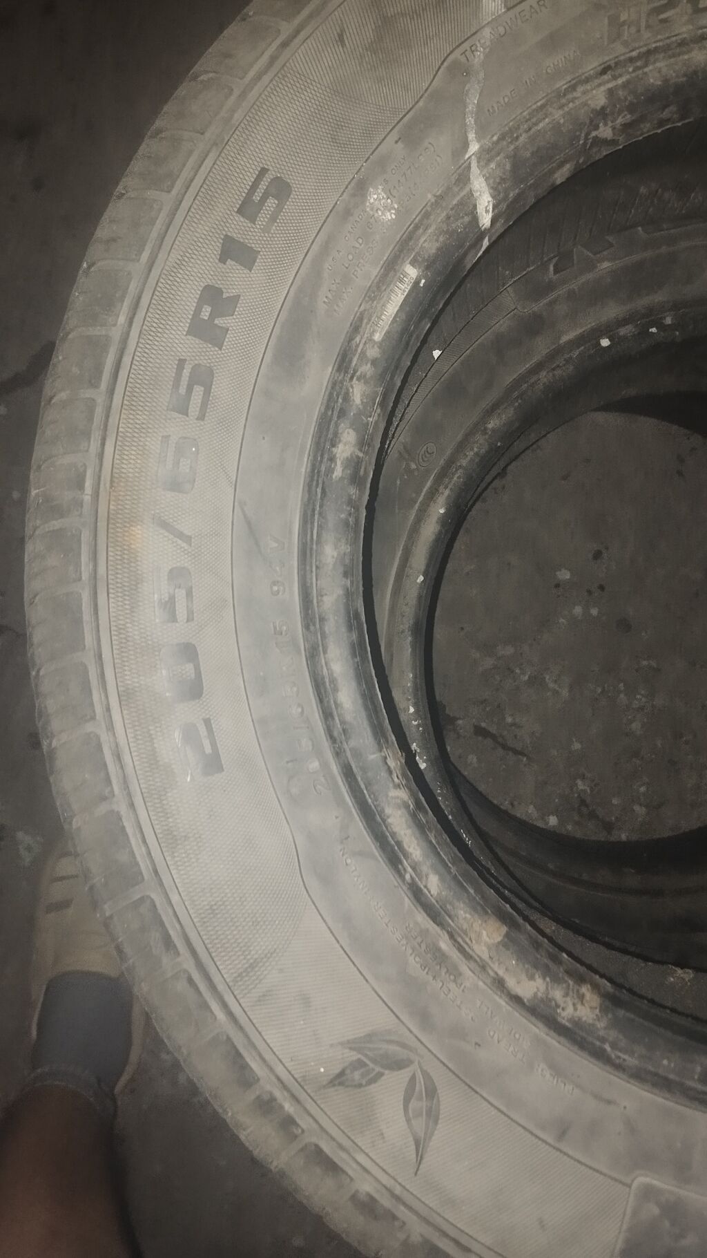 Комплект автомобильных шин 205/65 R15. 8800сом Характеристики: - — фото 1