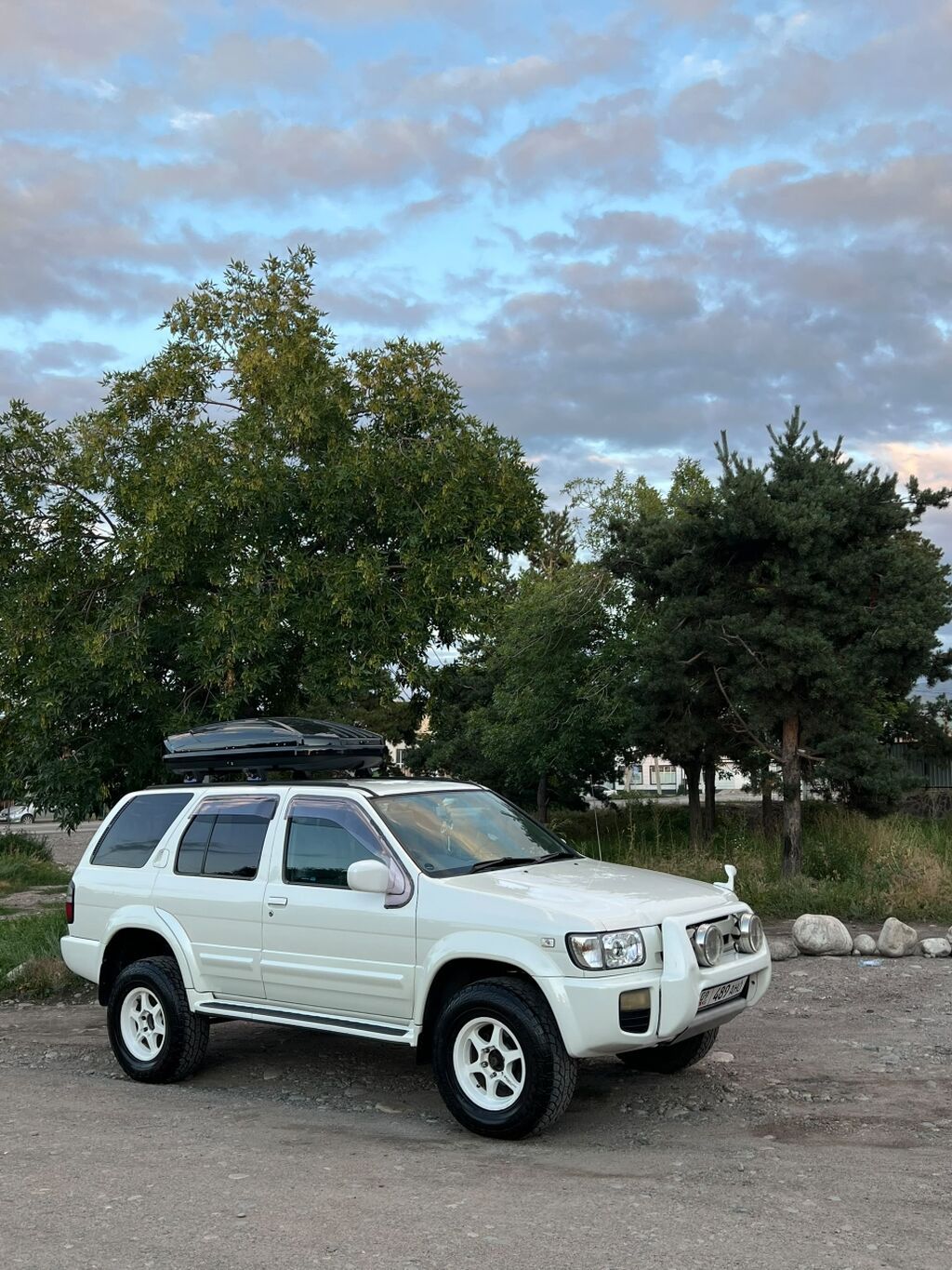Infiniti QX4: 2002 г., 3.3 л, Автомат, Бензин, Внедорожник: фото 7