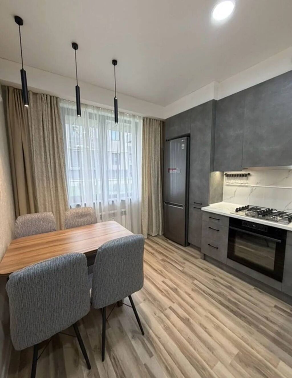 2 комнаты, 81 м², Асанбай мкр Элитка, 1 этаж, Евроремонт