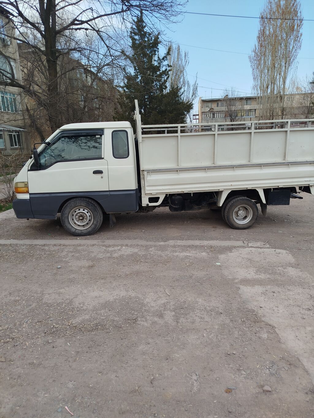 Hyundai porter самосвал 2003 объем 2.5 состояние хорошее — фото 1