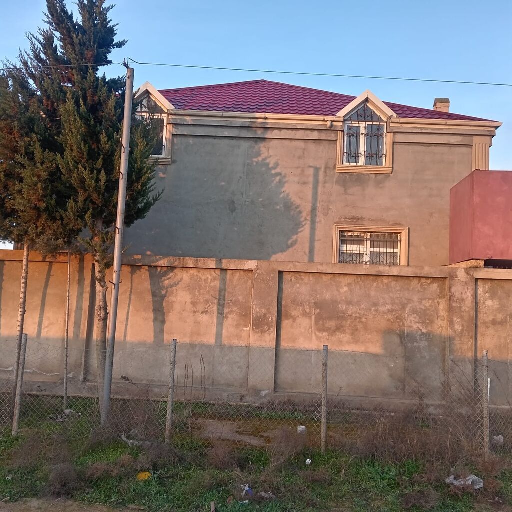 Qala qəs. 5 otaqlı, 120 kv. m