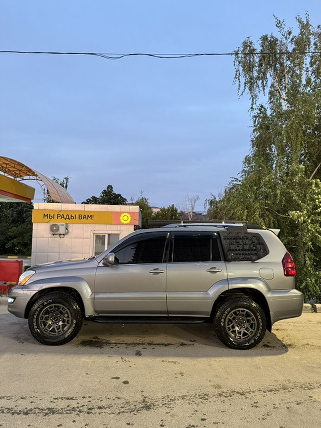 Lexus GX: 2003 г., 4.7 л, Автомат, Газ, Внедорожник: фото 5