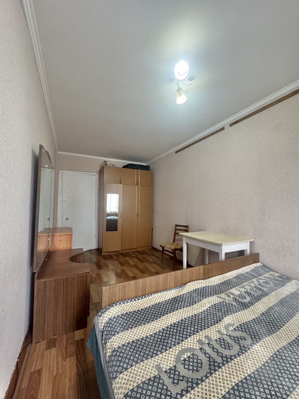 Продам 3-комнатную квартиру, 58 м², 8 мкр, 5/5 этаж: фото 5