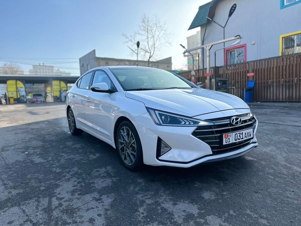 Hyundai Avante: 2019 г., 1.6 л, Автомат: фото 1