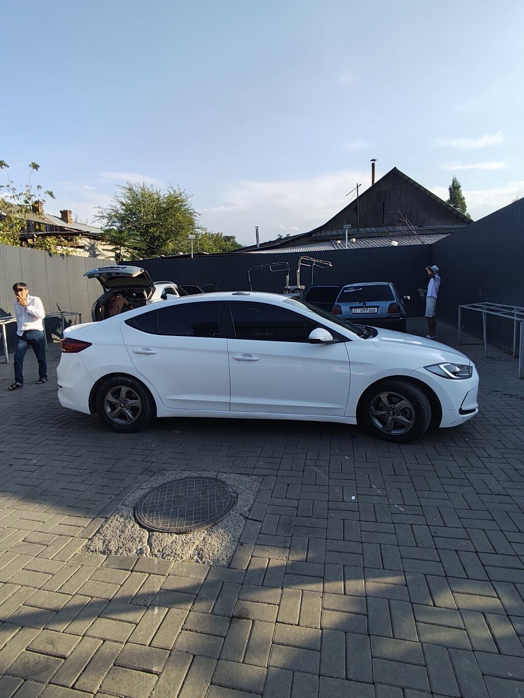 Hyundai Avante: 2018 г., 1.6 л, Автомат, Бензин, Седан: фото 4