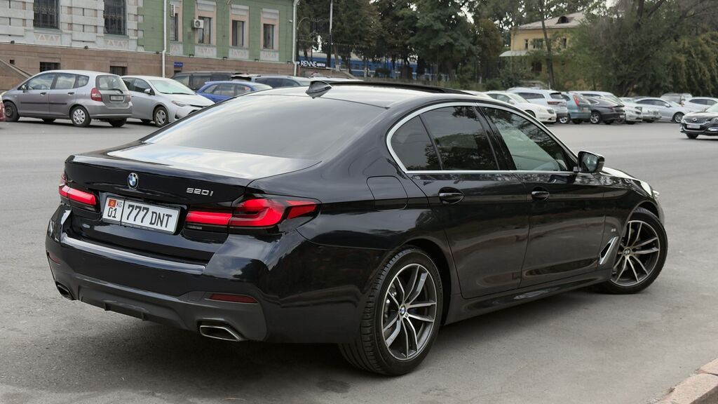 BMW 5 series: 2020 г., 2 л, Автомат, Бензин, Седан: фото 3