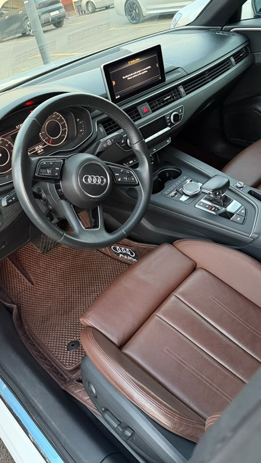 Audi A4: 2019 г., 2 л, Бензин, Седан: фото 5