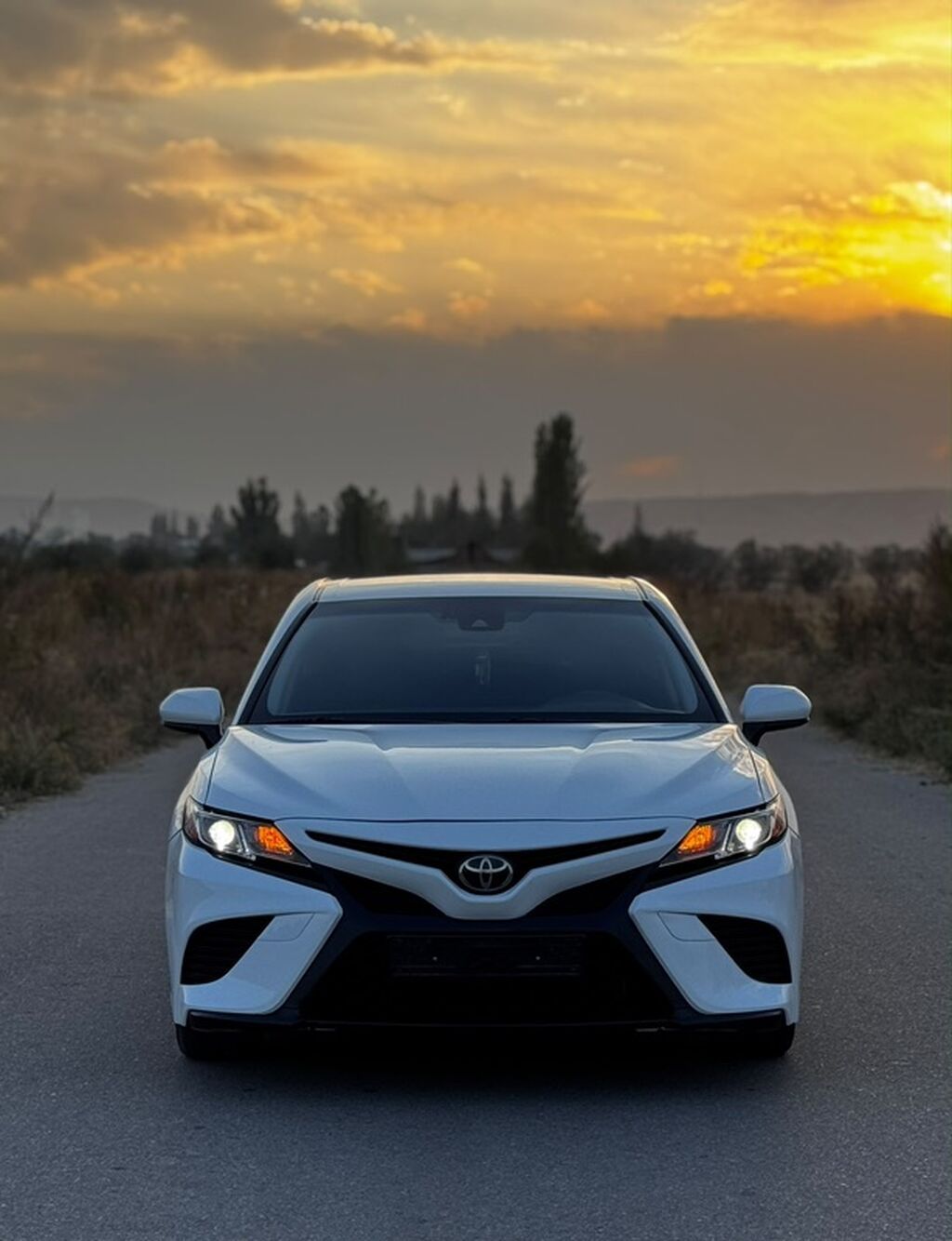 Toyota Camry: 2017 г., 2.5 л, Автомат, Бензин, Седан: фото 4