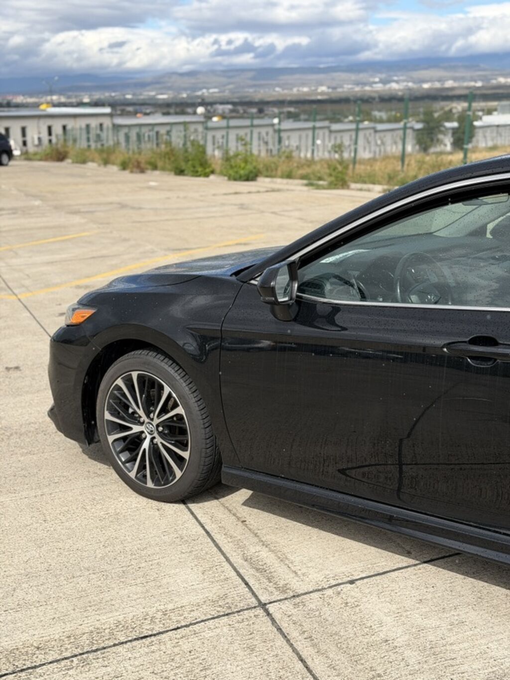 Toyota Camry: 2020 г., 2.5 л, Автомат, Бензин, Седан: фото 4