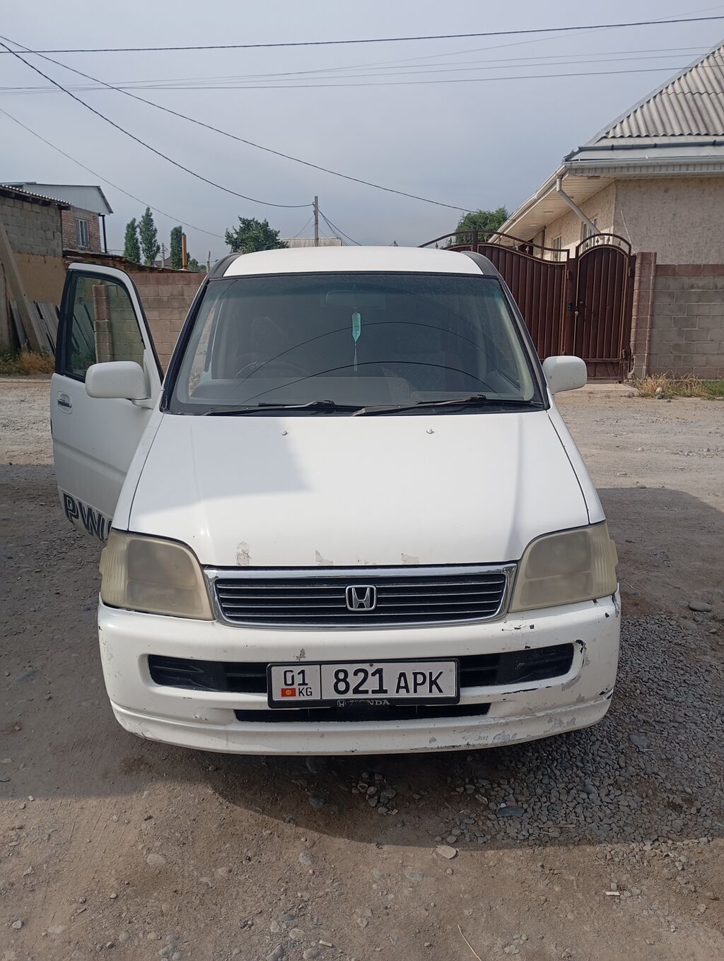 Honda Stepwgn: 2000 г., Бензин, Минивэн: фото 3