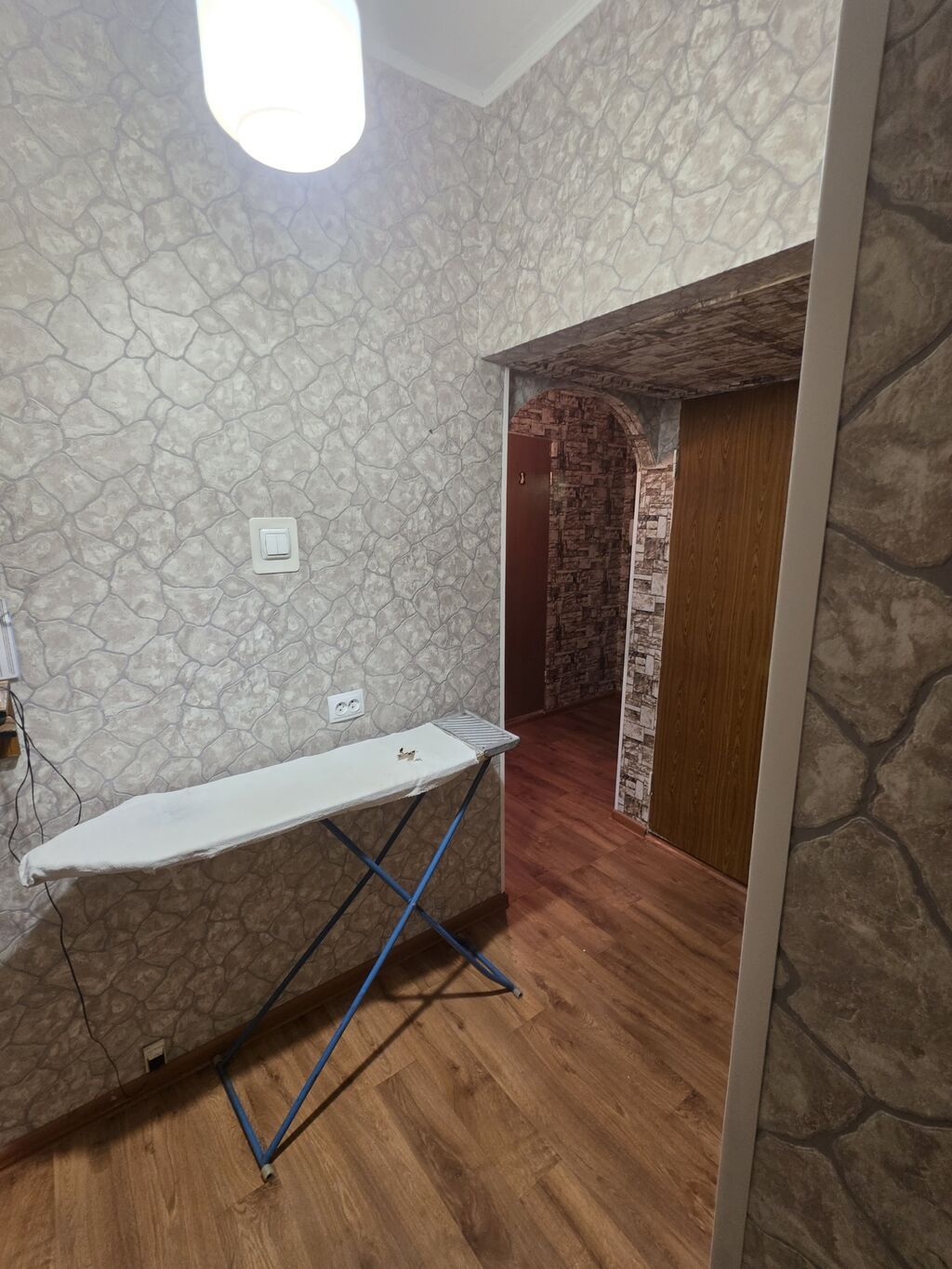 3 комнаты, 66 м², Асанбай мкр 105 серия, 1 этаж, Косметический ремонт: фото 7