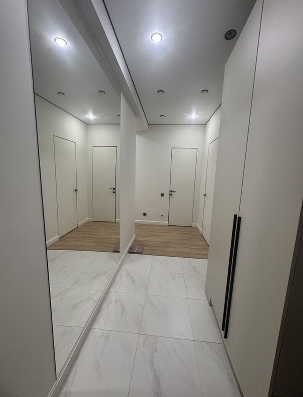 2 комнаты, 71 м², Политех Элитка, 13 этаж, Дизайнерский ремонт: фото 5