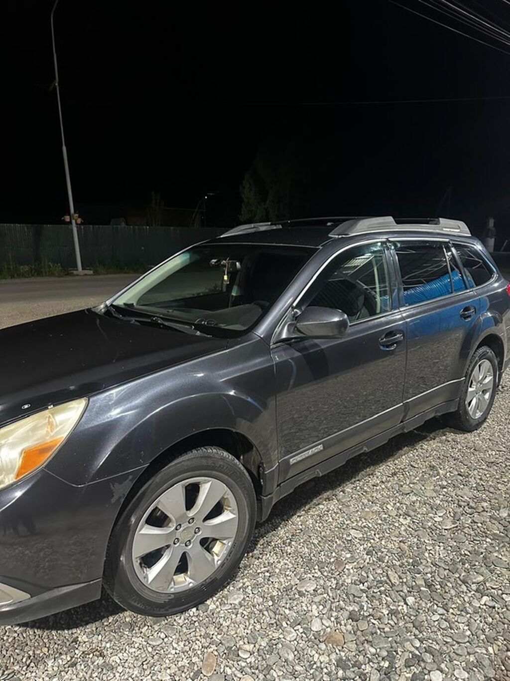 Subaru Outback: 2010 г., 2.5 л, Автомат, Бензин, Универсал: фото 2